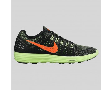 Damen & Herren - Nike Lunartempo Schwarz Hyper Orange Grün Strike