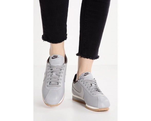 Nike Classic Cortez Lux Schuhe Low NIKfcxy-Silver