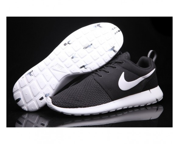 Nike Roshe Run Medium Fitnessschuhe-Unisex