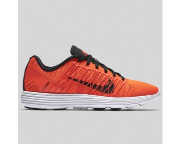 Damen & Herren - Nike Wmns Lunaracer+ 3 Total Karmesinrot Schwarz Light Karmesinrot