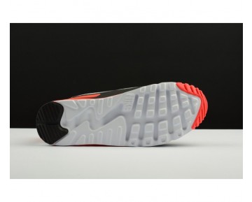 Nike Air Max 90 Ultra Essential Sneaker-Unisex