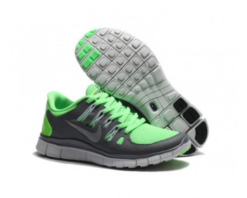 Nike Free 5.0+ V2 Sneaker-Unisex
