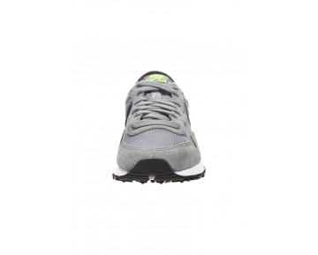 Nike Air Pegasus 83 Schuhe Low NIKs3hm-Grau