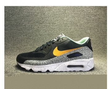 Nike Air Max 90 Ultra Essential Sneaker-Unisex