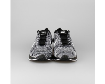 Damen & Herren - Nike Flyknit Racer Oreo 2.0