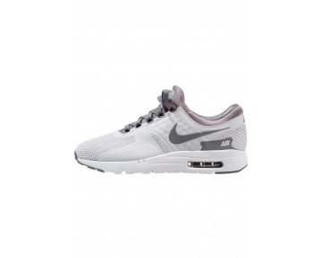 Nike Air Max Essential Schuhe Low NIKt216-Grau