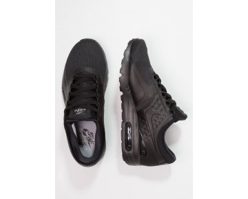 Nike Air Max Essential Schuhe Low NIK56cm-Schwarz