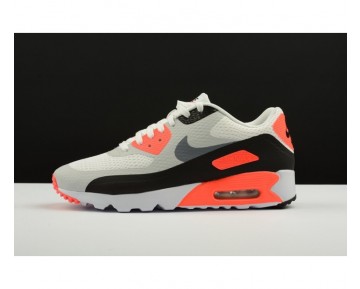 Nike Air Max 90 Ultra Essential Sneaker-Unisex