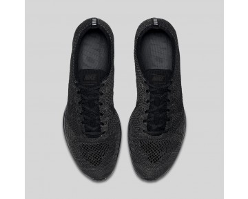 Damen & Herren - Nike Flyknit Racer Triple Schwarz