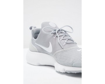 Nike Presto Fly Schuhe Low NIK31w9-Grau