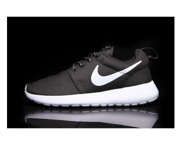 Nike Roshe One Sneaker-Unisex